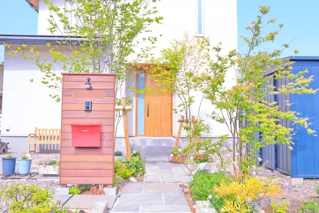 ナチュラルガーデン