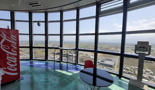 クロスランドおやべ